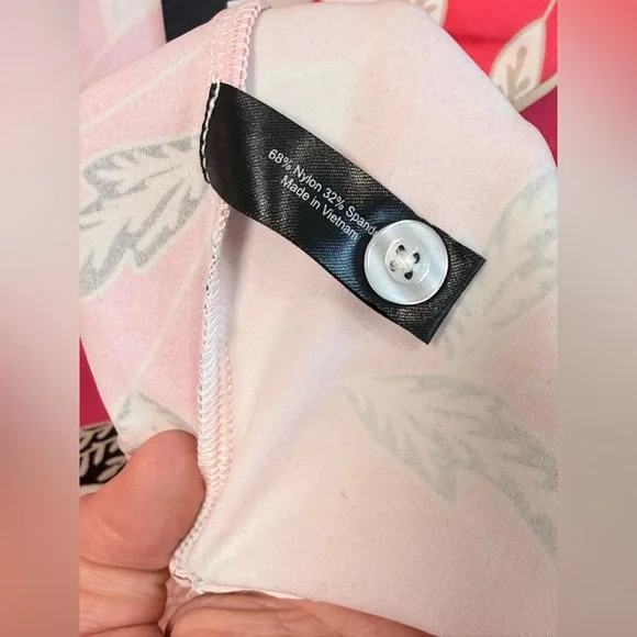 NWT - Noli Pink and White Cheetah Print Collared Button-Up Shirt - Size M - Picture 10 of 14